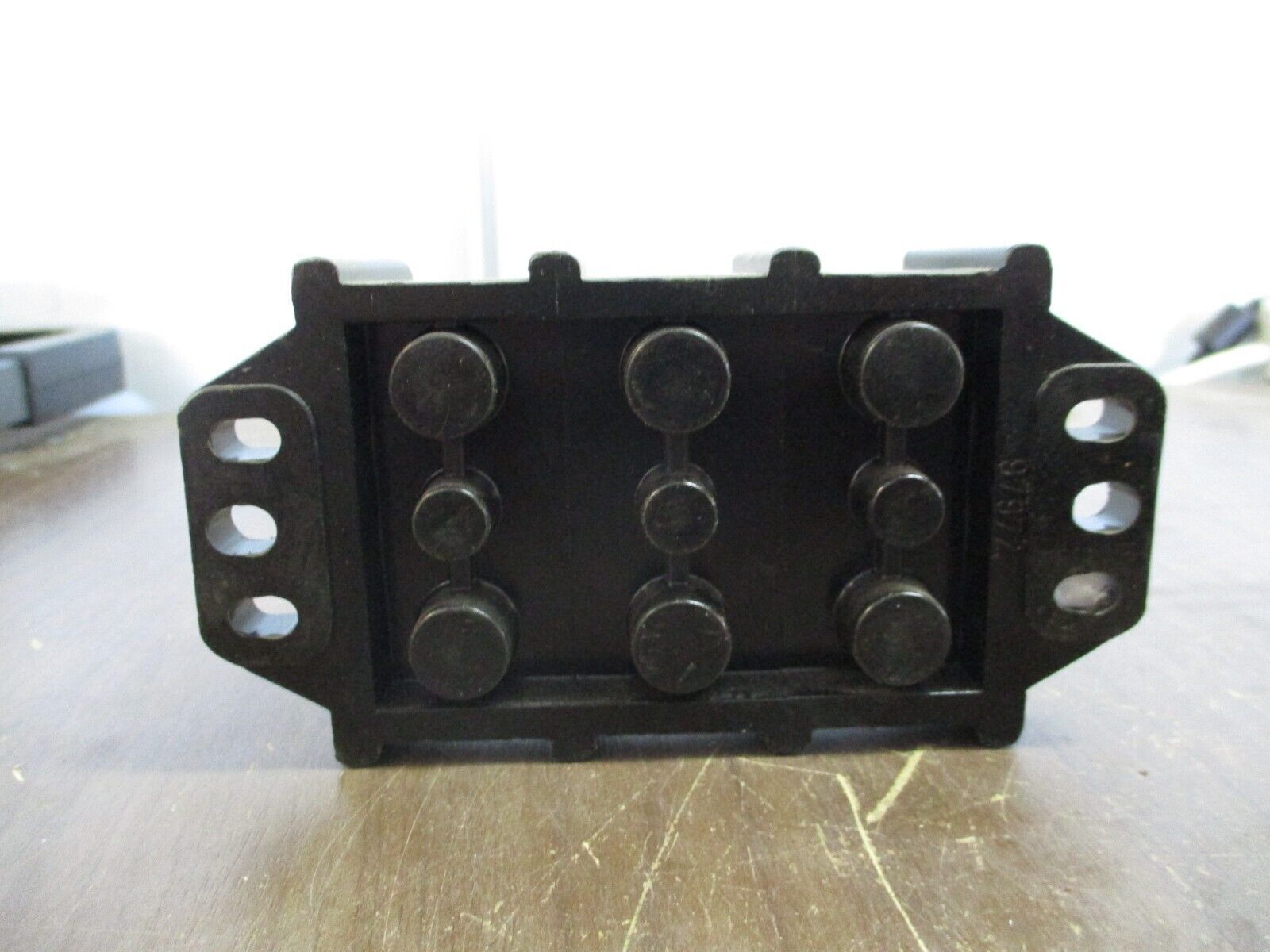 Marathon Power Distribution Block 1403401 2 175A 600V 3P Line:2/0-6,8,10-14 Used