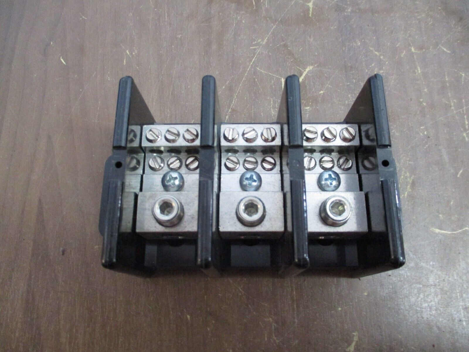 Marathon Power Distribution Block 1403401 2 175A 600V 3P Line:2/0-6,8,10-14 Used