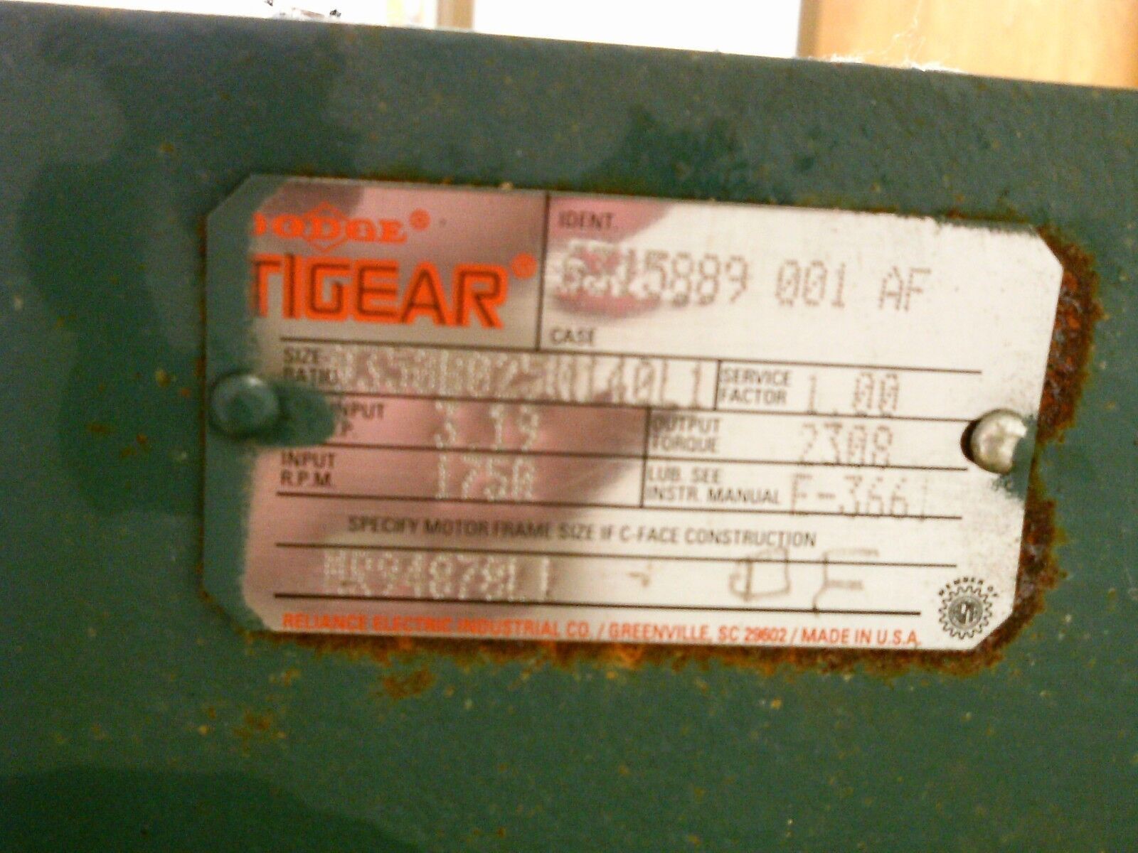 Dodge Tigear Reducer Q350B025M140L1 3.19HP In 2308 In/Lb Torque Out 1750RPM In