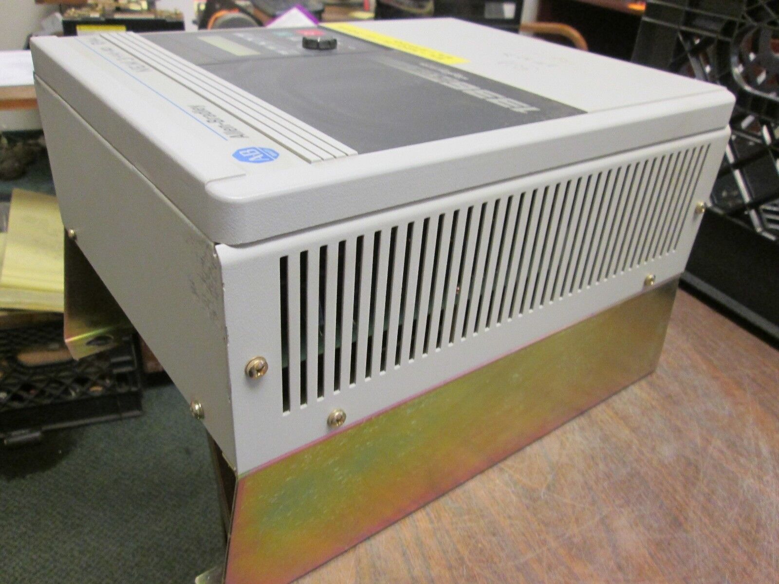 Allen-Bradley 1336 Plus II AC Drive 1336F-BRF100-AA-EN 10HP 3Ph Used