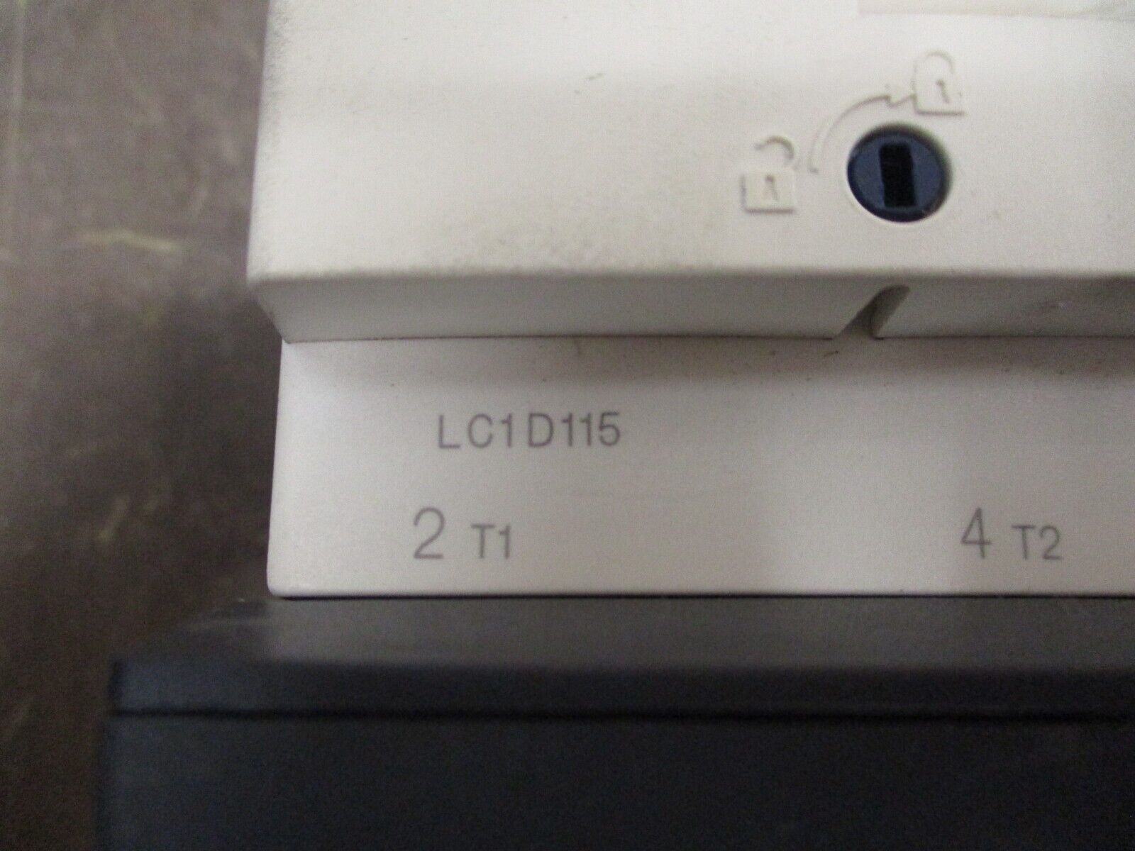 Schneider Electric Contactor LC1D115 230V Coil 160A 600V Used