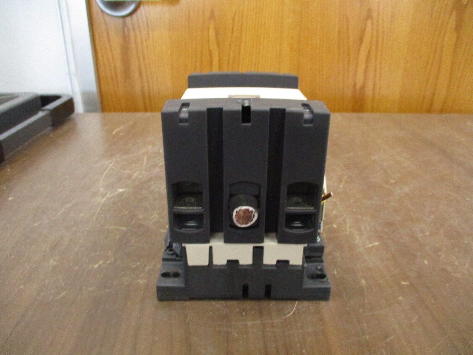 Schneider Electric Contactor LC1D115 230V Coil 160A 600V Used