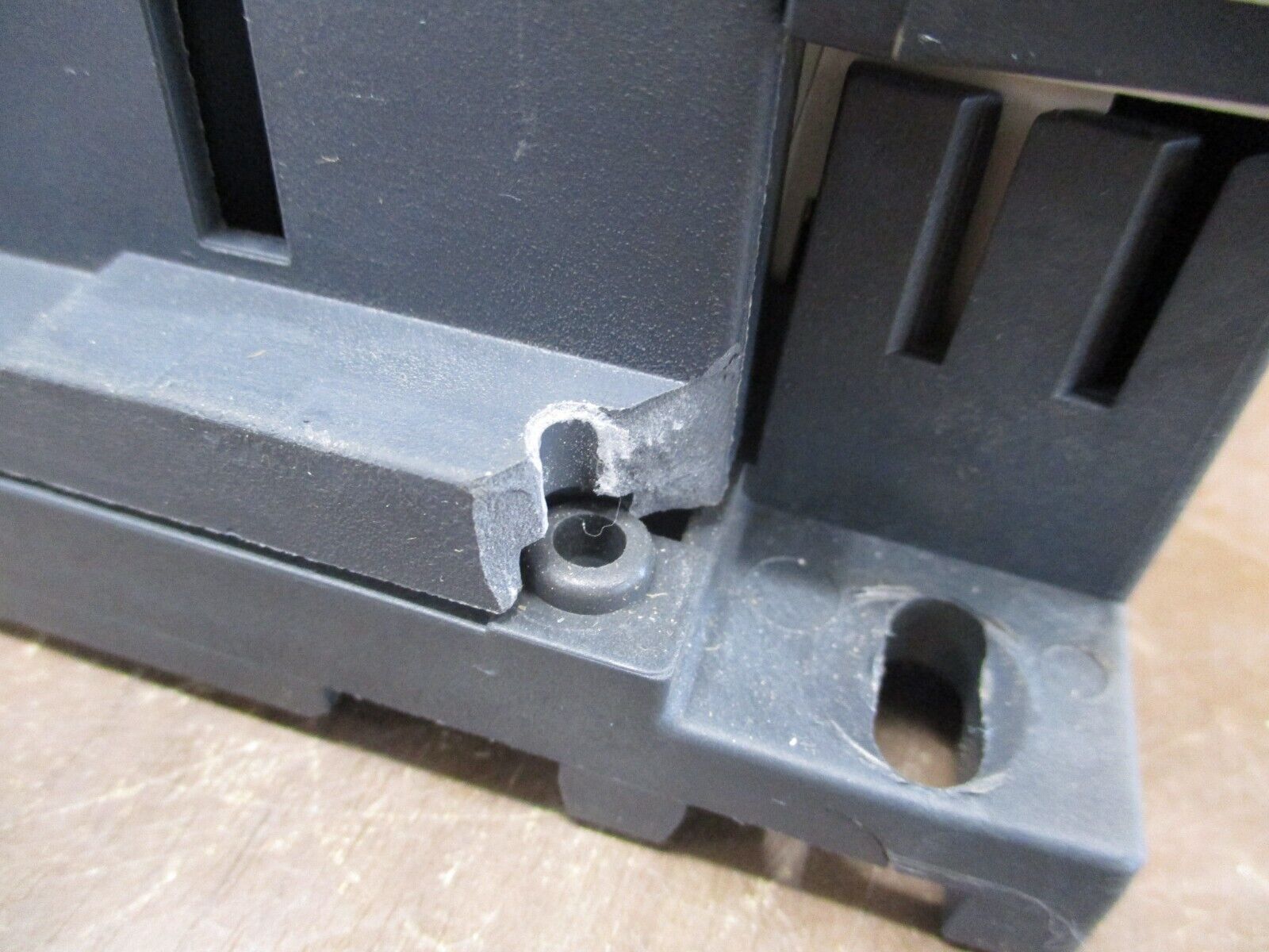 Schneider Electric Contactor LC1D115 230V Coil 160A 600V Used