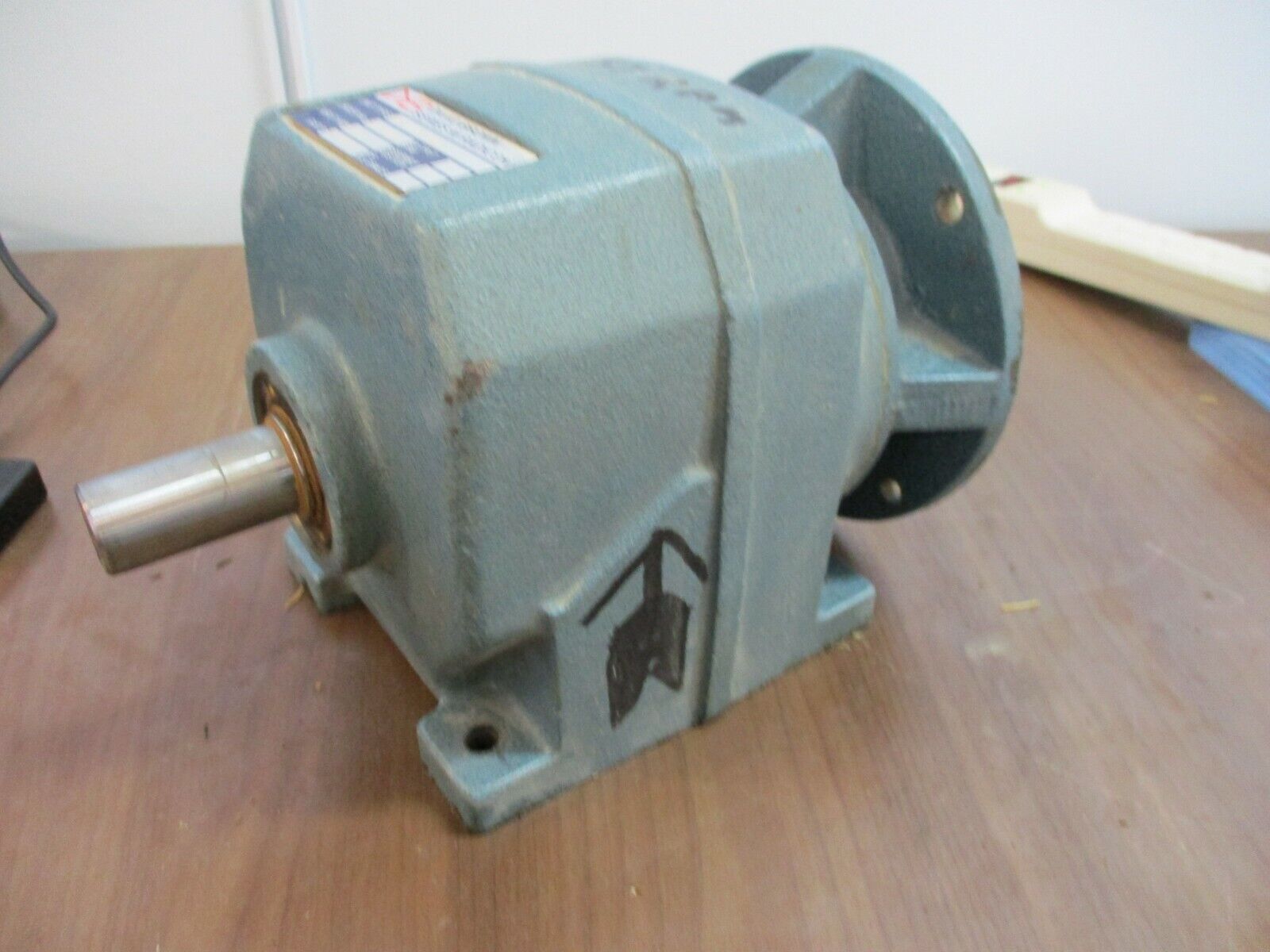 David Brown Series M Radicon Gear Reducer M042050.BANW Ratio 47.09:1 Used
