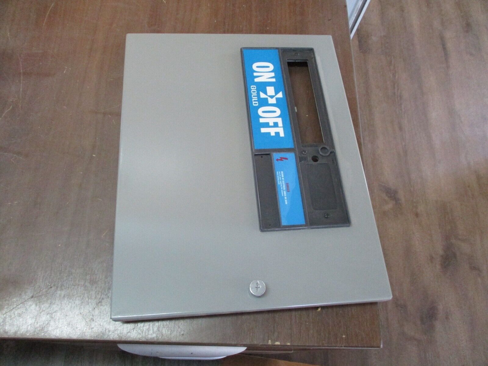 Gould Motor Control Center 5641-FVNR Size 1 480V Coil Fusible Disconnect