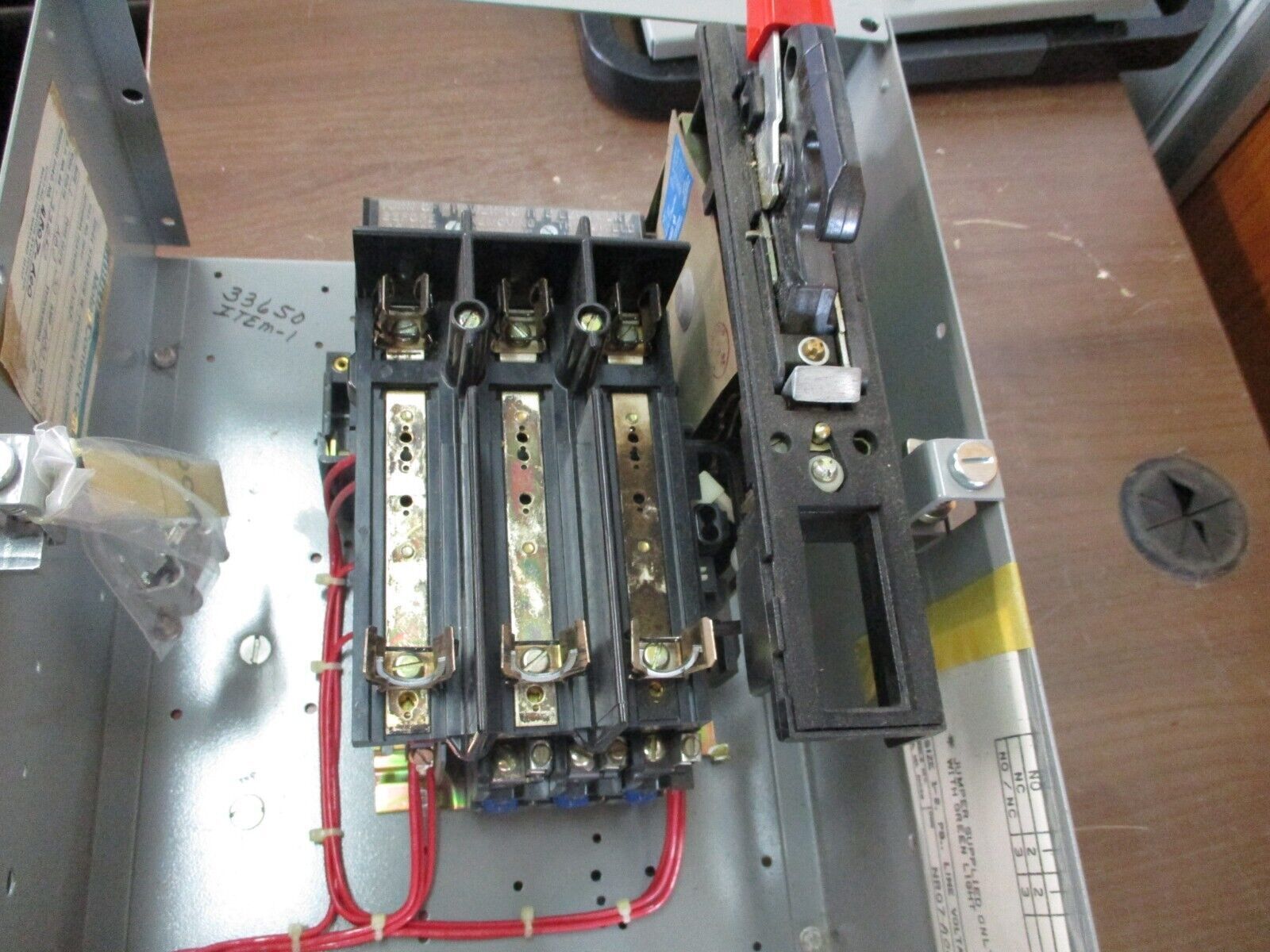 Gould Motor Control Center 5641-FVNR Size 1 480V Coil Fusible Disconnect