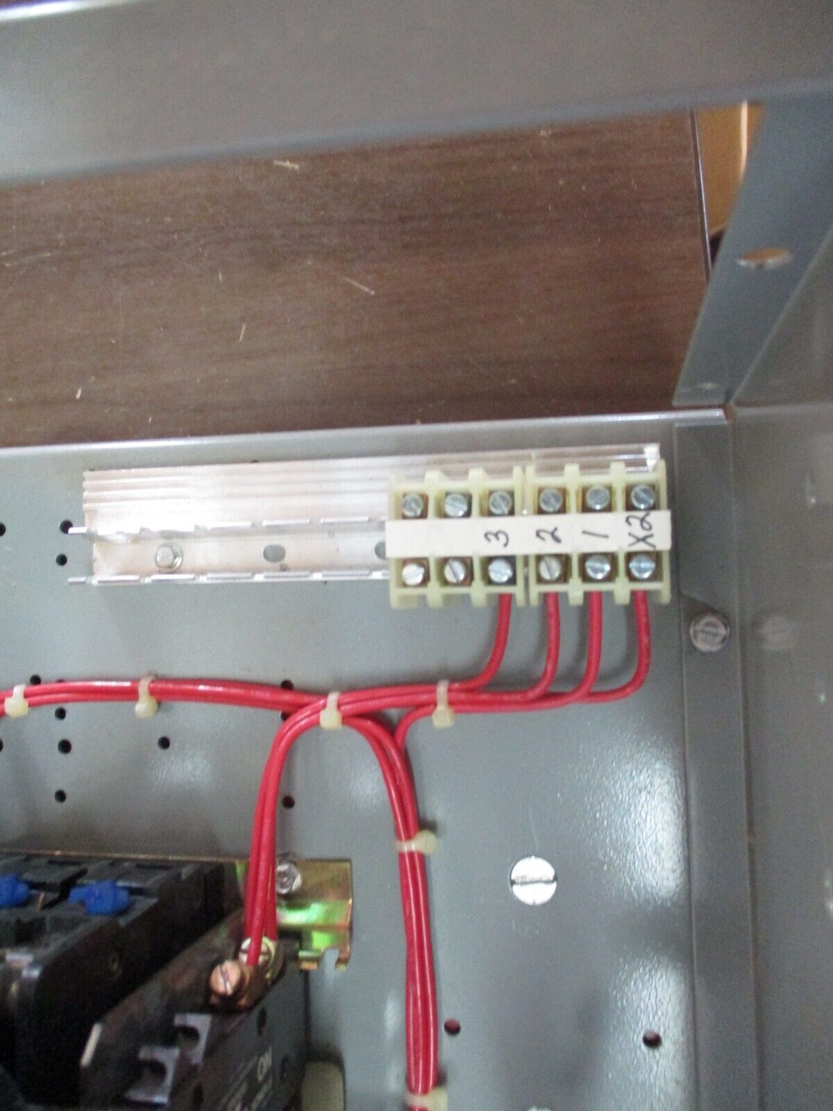 Gould Motor Control Center 5641-FVNR Size 1 480V Coil Fusible Disconnect