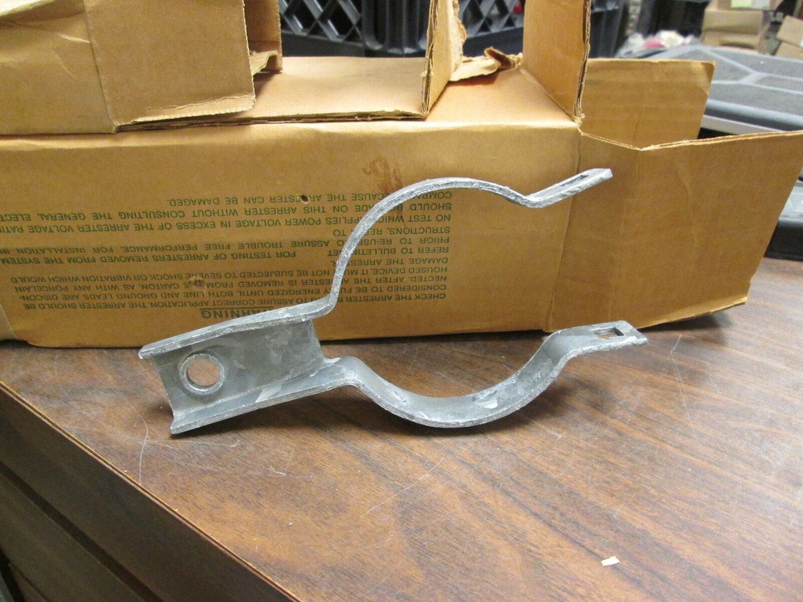 GE Tranquell Riser Pole Arrester UD9L13FHC010 10KV W/ Clip New Surplus