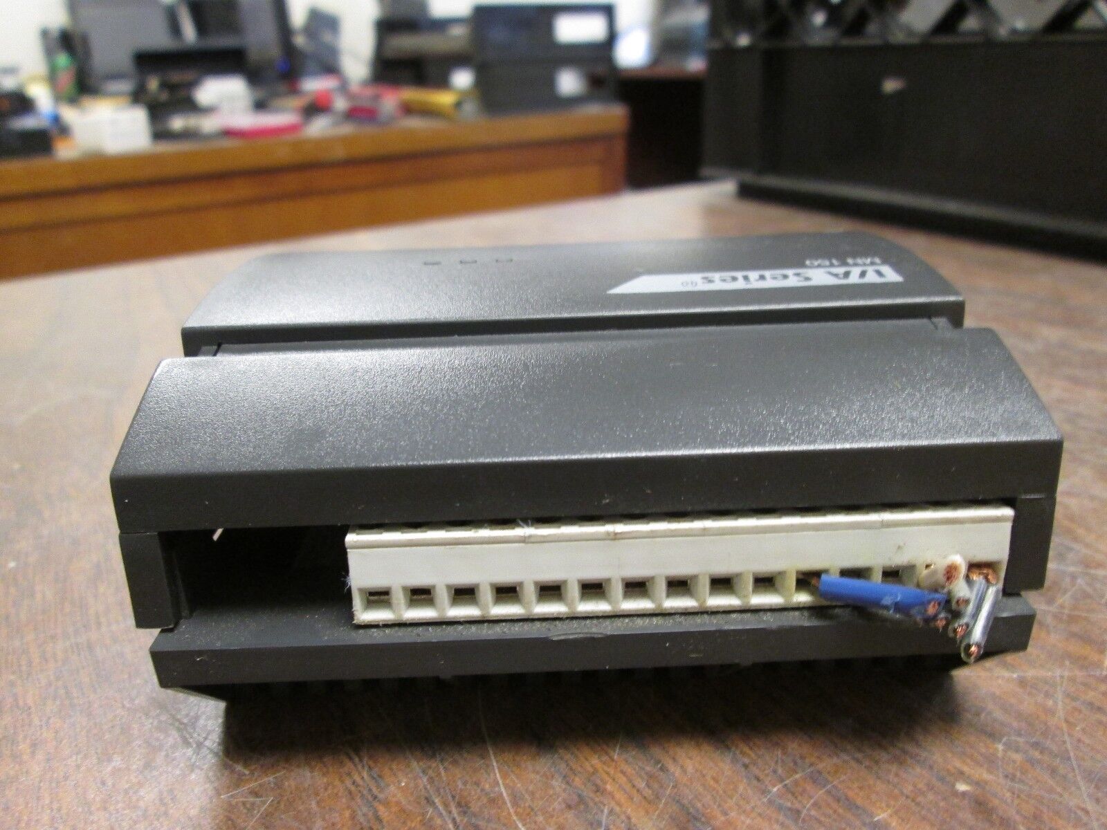 Invensys I/A Series Micronet Controller MN 150 Power: 24VAC 50/0Hz 15VA Used