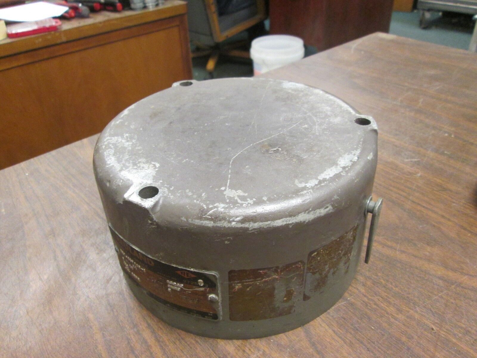 Reuland Model 29B7 Magnetic Brake OBCAZ 25 ft/lbs Torque 460V 3Ph 60Hz Used