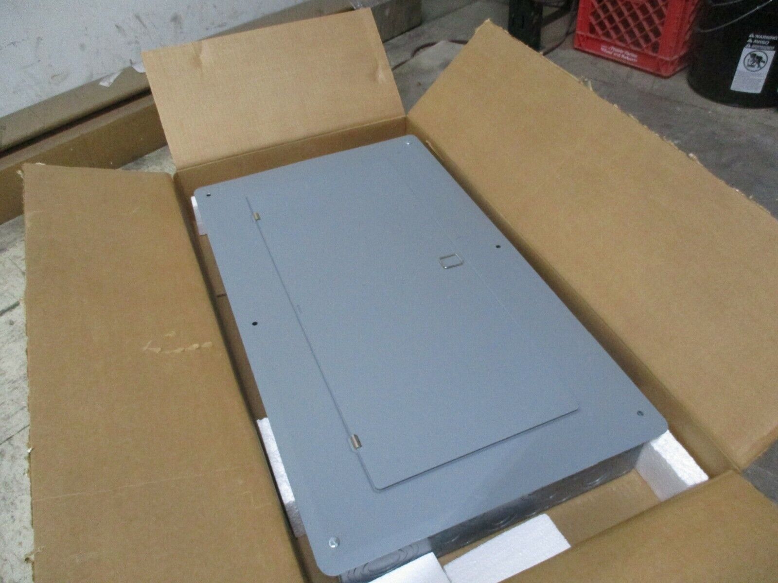 Westinghouse Main Lug Load Center 3-18-36AFN 150A 120/208/240V 3Ph New Surplus