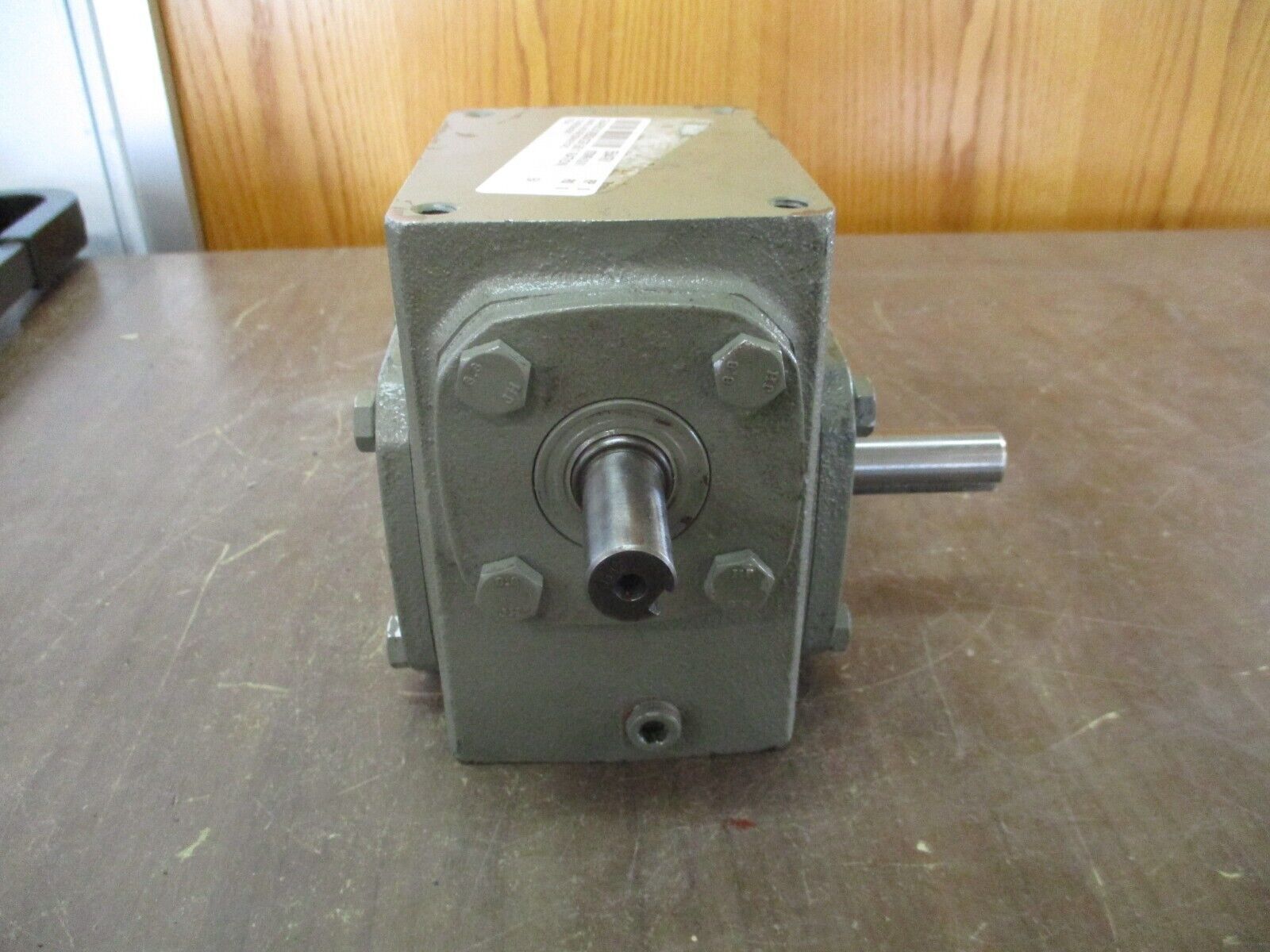 Sterling Electric Reducer 2154BR060003M Ratio 60:1 0.283 HP 1750 RPM In *No Box*