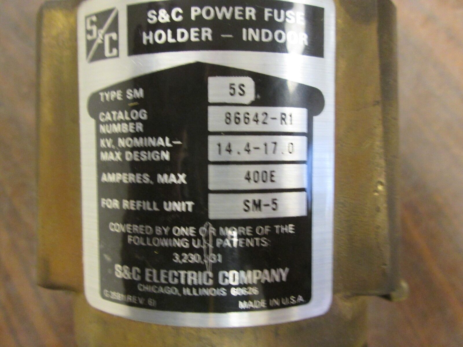 S&C Type SM55 Fuse Body 86642-R1 14.4/17KV 400E Amps *Reloads May Vary* Used