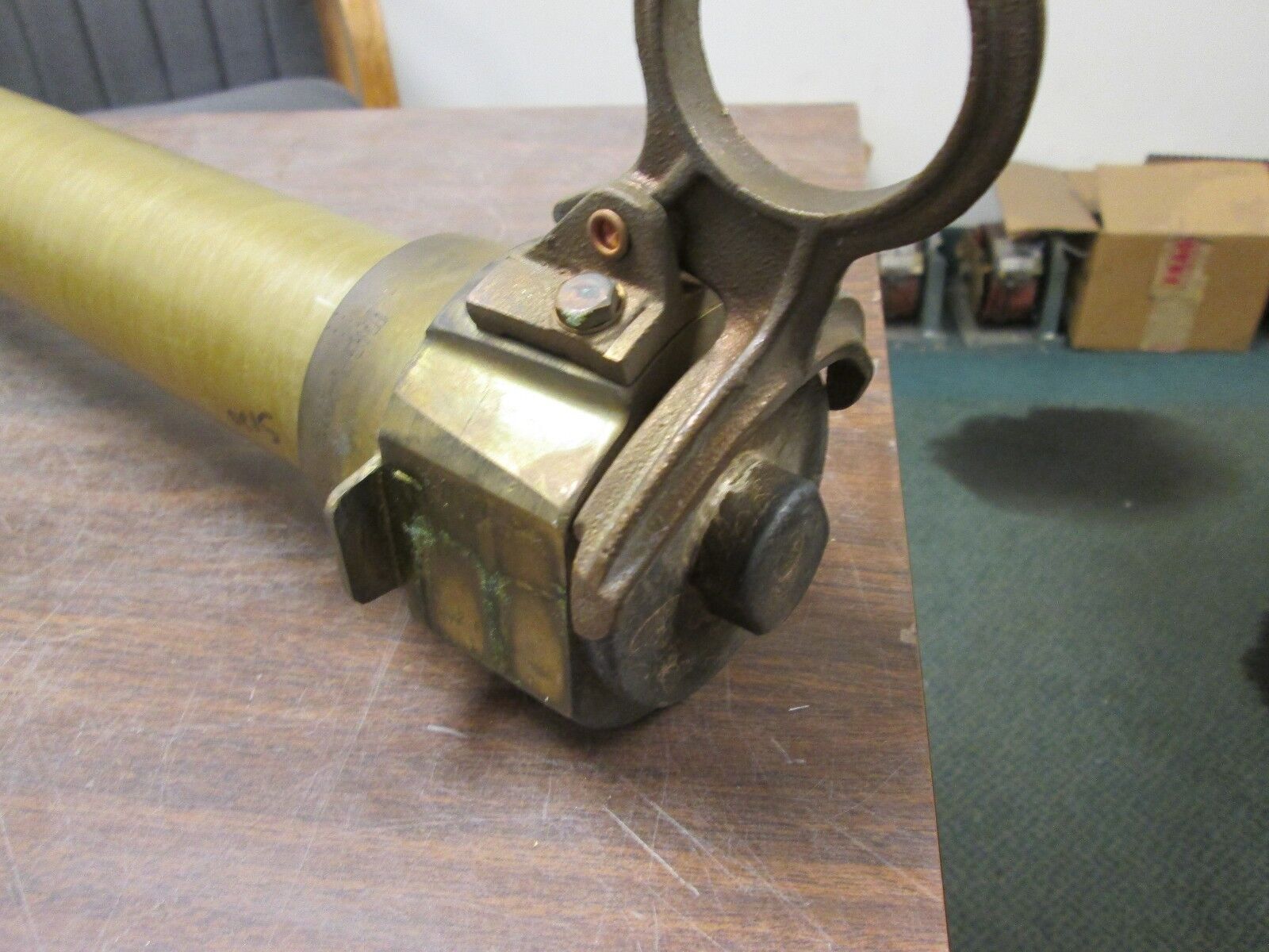 S&C Type SM55 Fuse Body 86642-R1 14.4/17KV 400E Amps *Reloads May Vary* Used