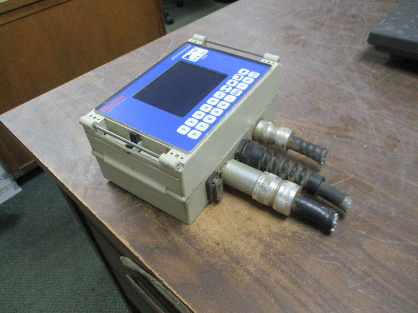 Thermo Electron Spectra-Quad Operator Interface D-300 90-250V 50/60Hz 70W Used