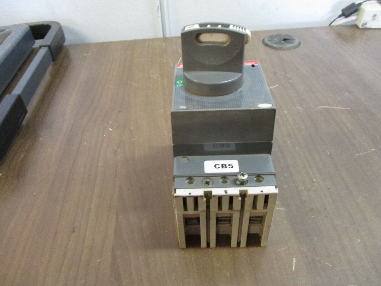 ABB SACE Tmax Breaker Disconnect T1N 80 80A 600V 3P Used