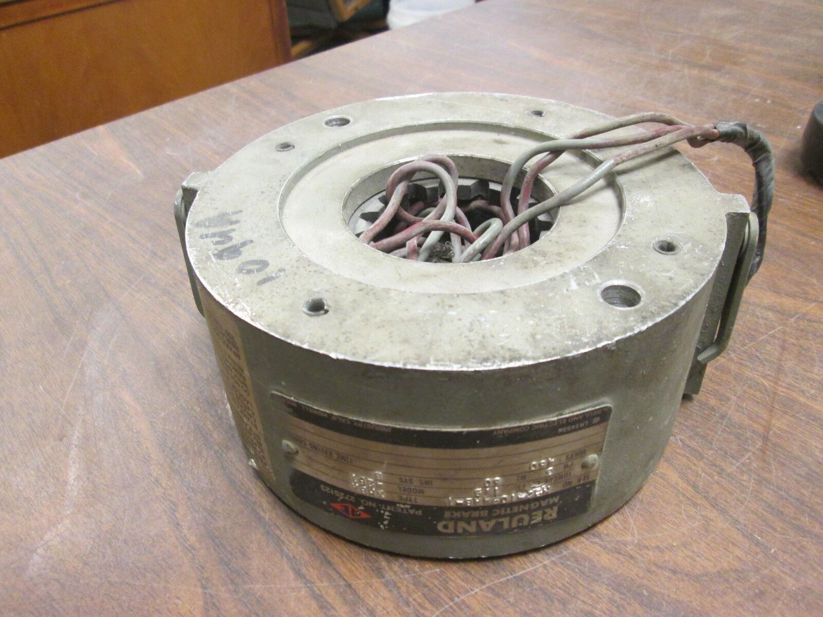 Reuland Model 42B1 Magnetic Brake XHPA 1.5 ft/lbs Torque 460V 3Ph 60Hz Used