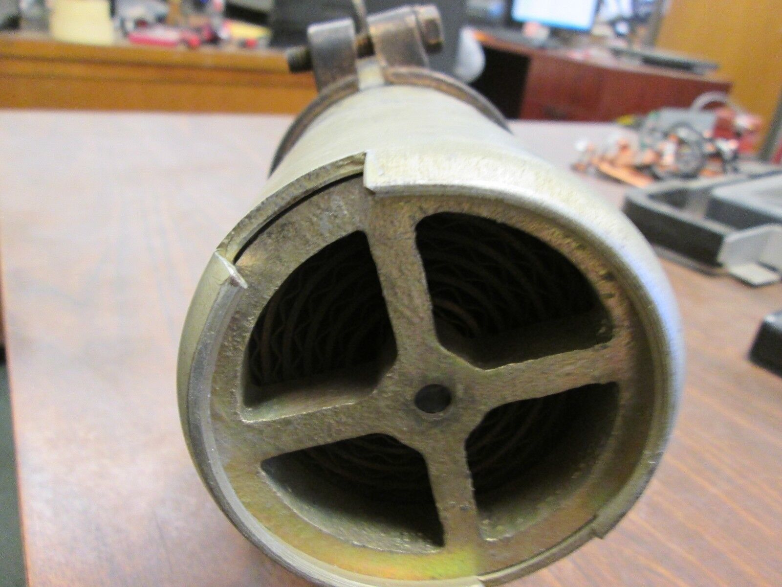 S&C Type SM55 Fuse Body 86692 14.4/17KV 400E Amps *Reloads May Vary* Used