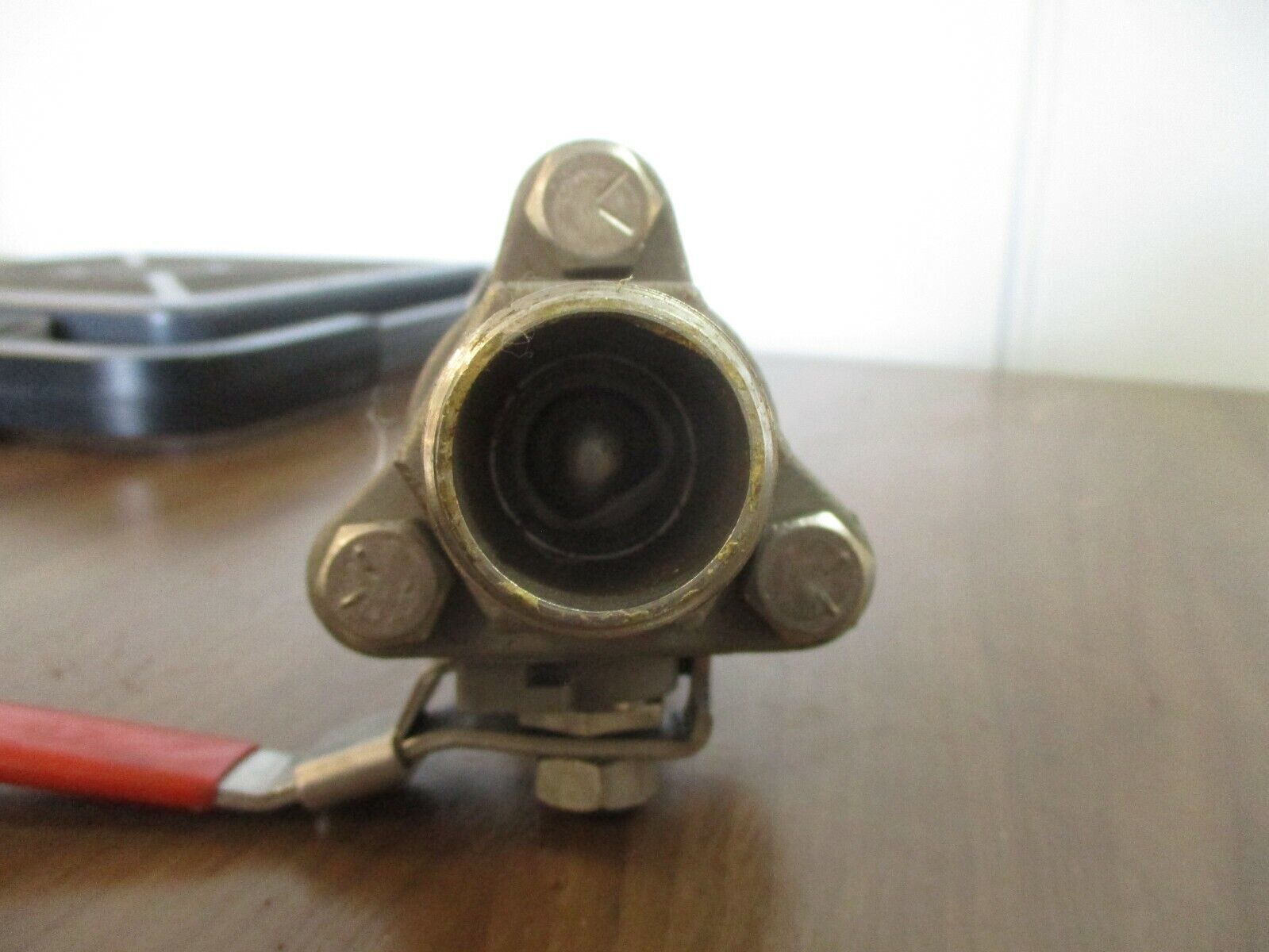 Watts Ball Valve S8500 Size: 1" 1000PSI Used