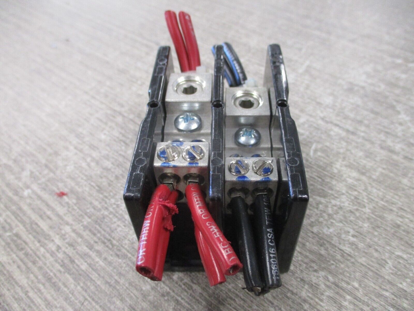 Marathon Power Distribution Block 1422570 175A 600V 2P Used