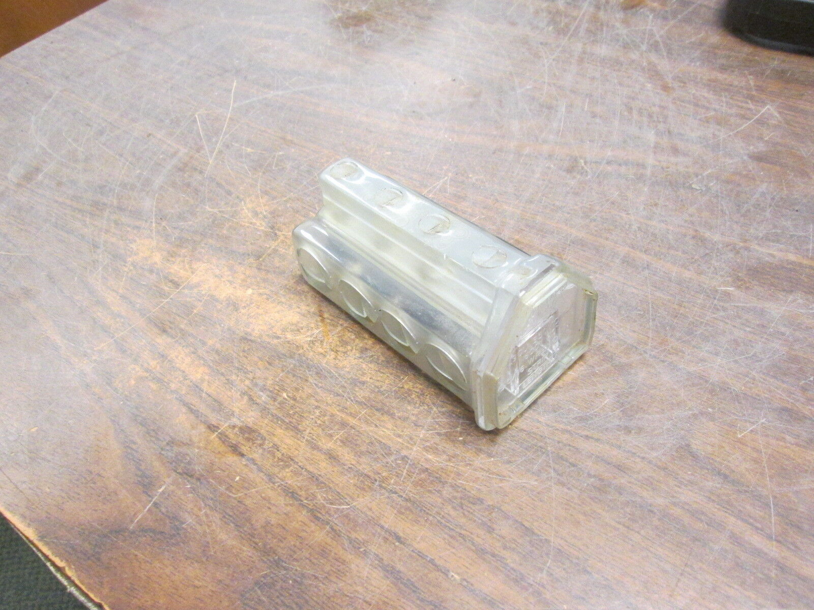 Ilsco Clear Tap PCT-350 600V 350MCM-6 4-Pole Used