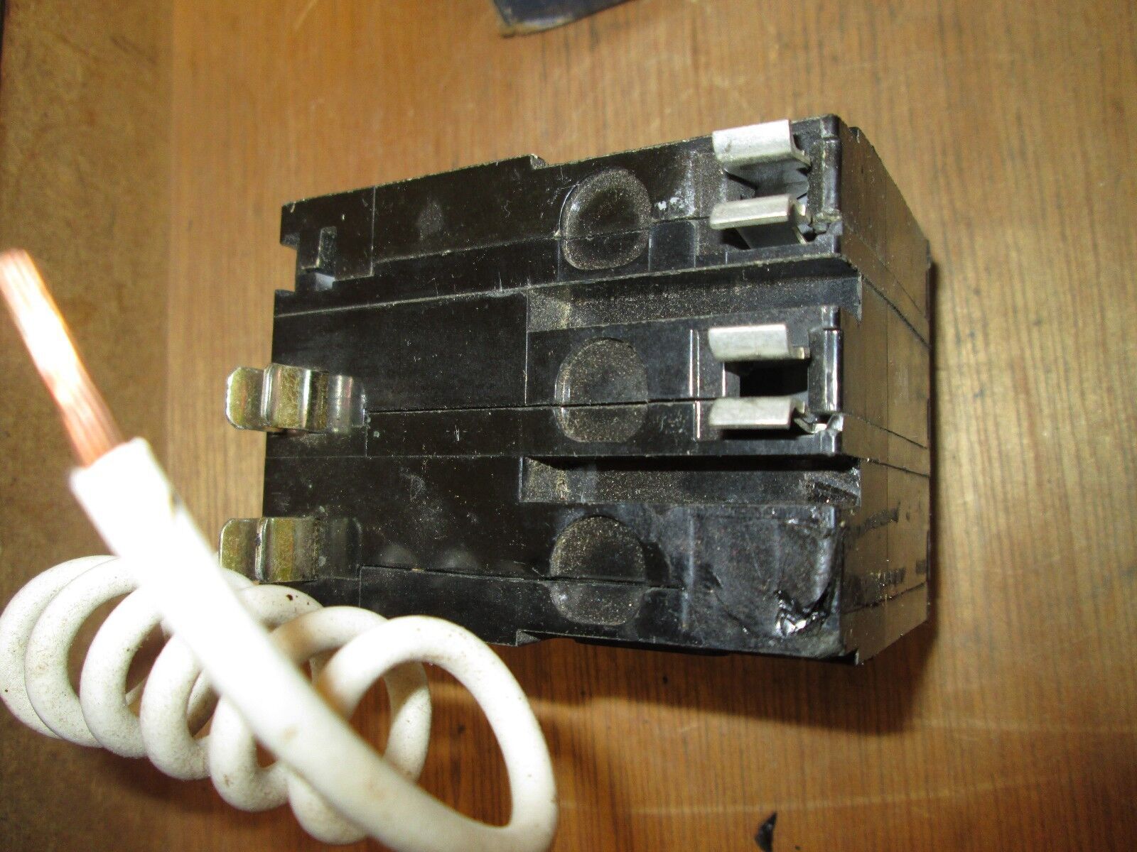 Square D QO Circuit Breaker QO 315-SWN 15A 120/240VAC 3P New Surplus