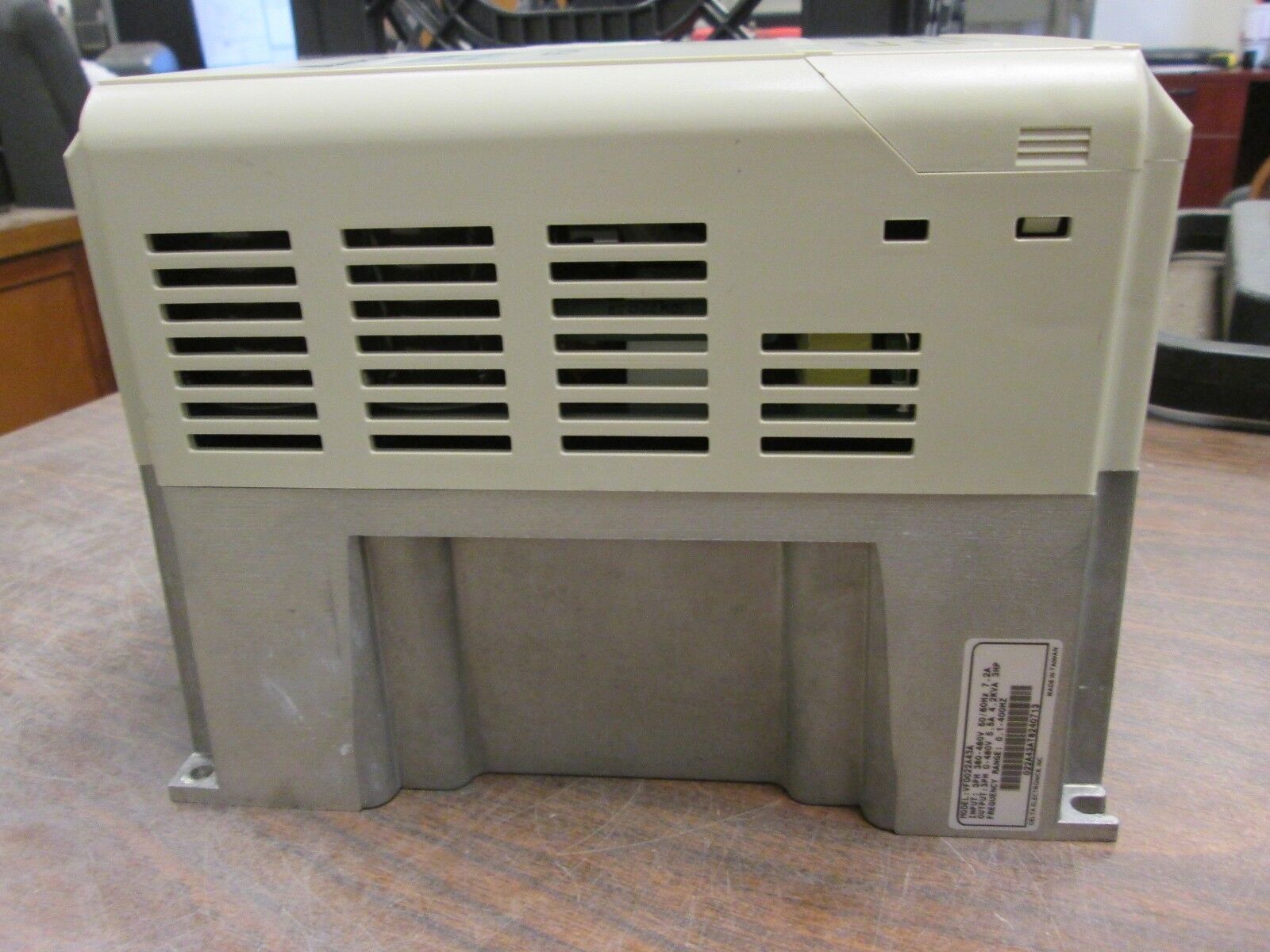 Delta AC Drive VFD022A43A 3HP 3Ph Used