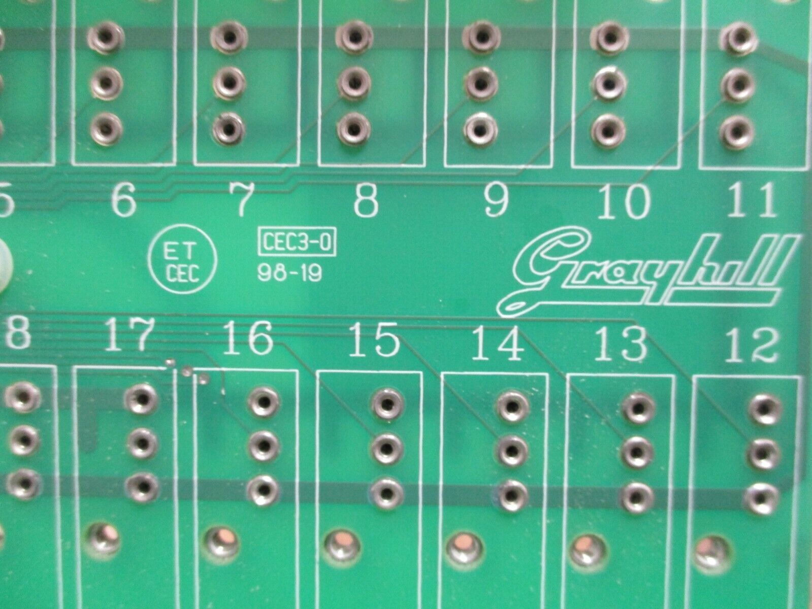 Grayhill I/O Rack 70GRCQ24-HL 24-Channel Used
