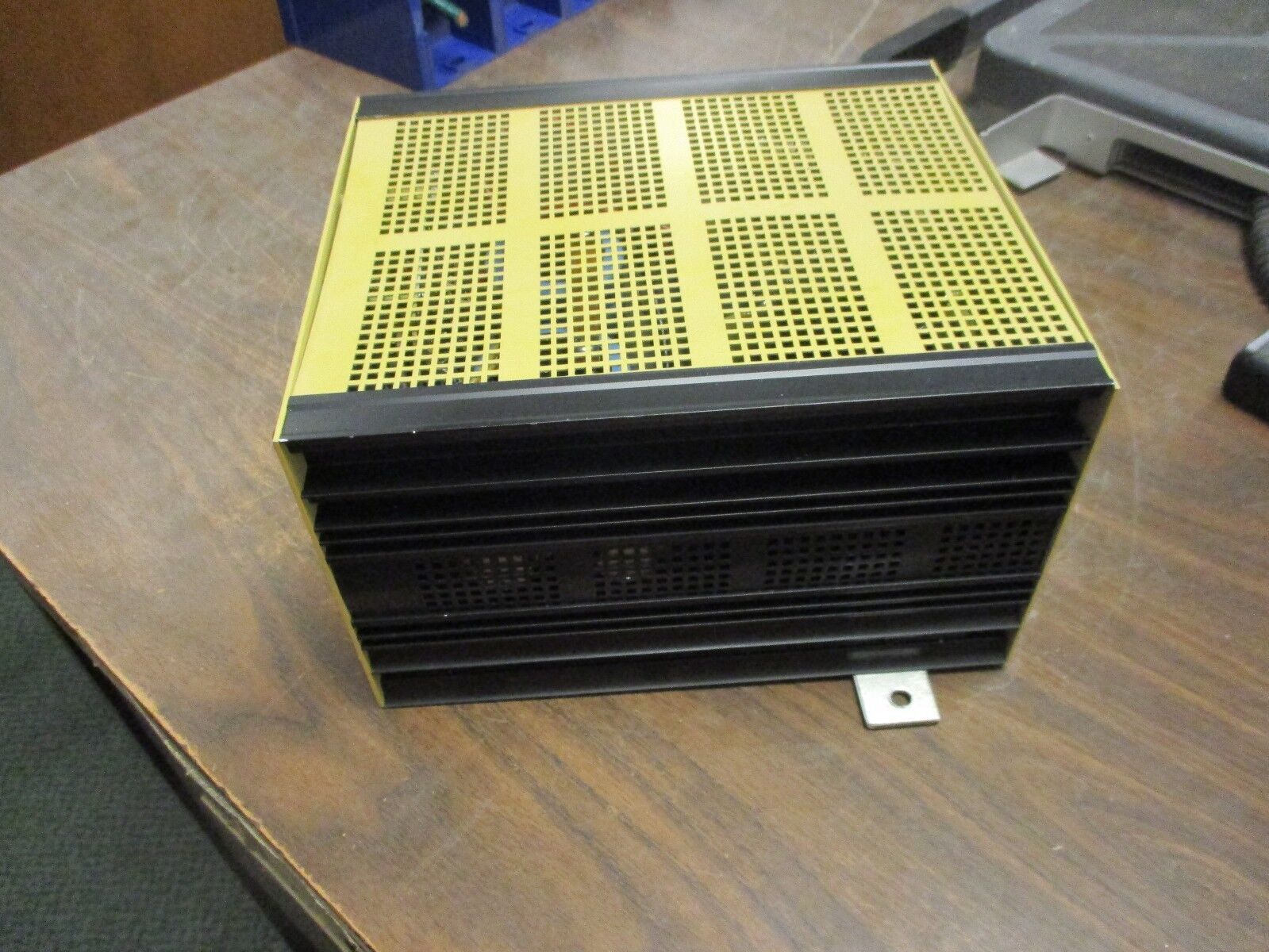 Acopian Regulated Power Supply A24H850 24VDC 8.5A Used