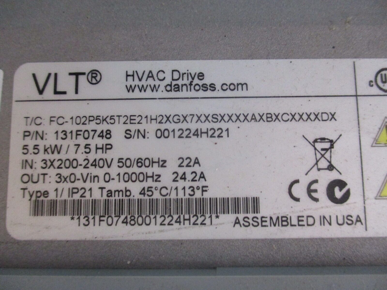 Danfoss VLT Drive w/ Bypass 131F0748 7.5HP 3Ph w/ Keypad Used