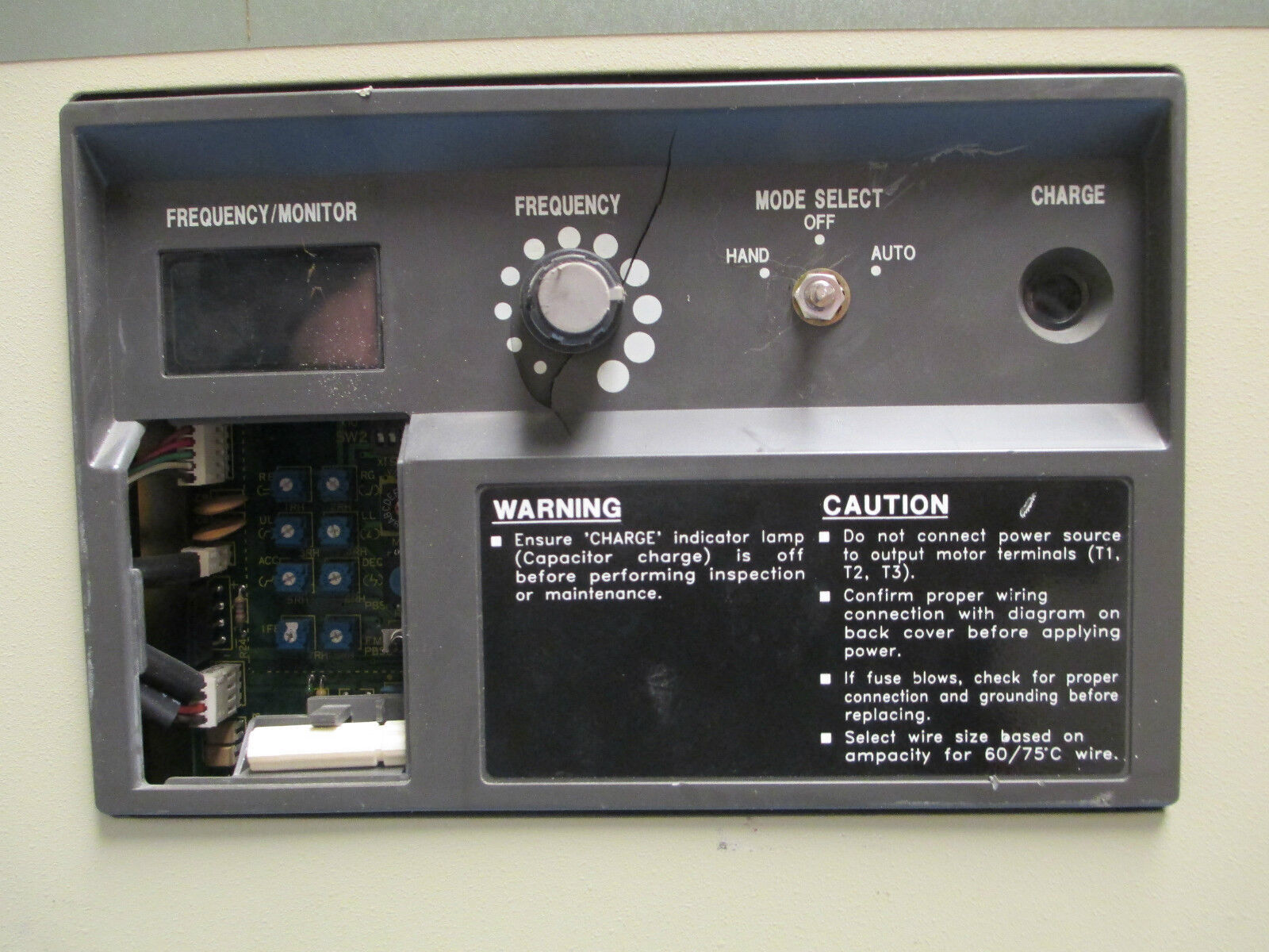 Toshiba AC Drive FLOWQOU4220, 460V 28.5A 15HP
