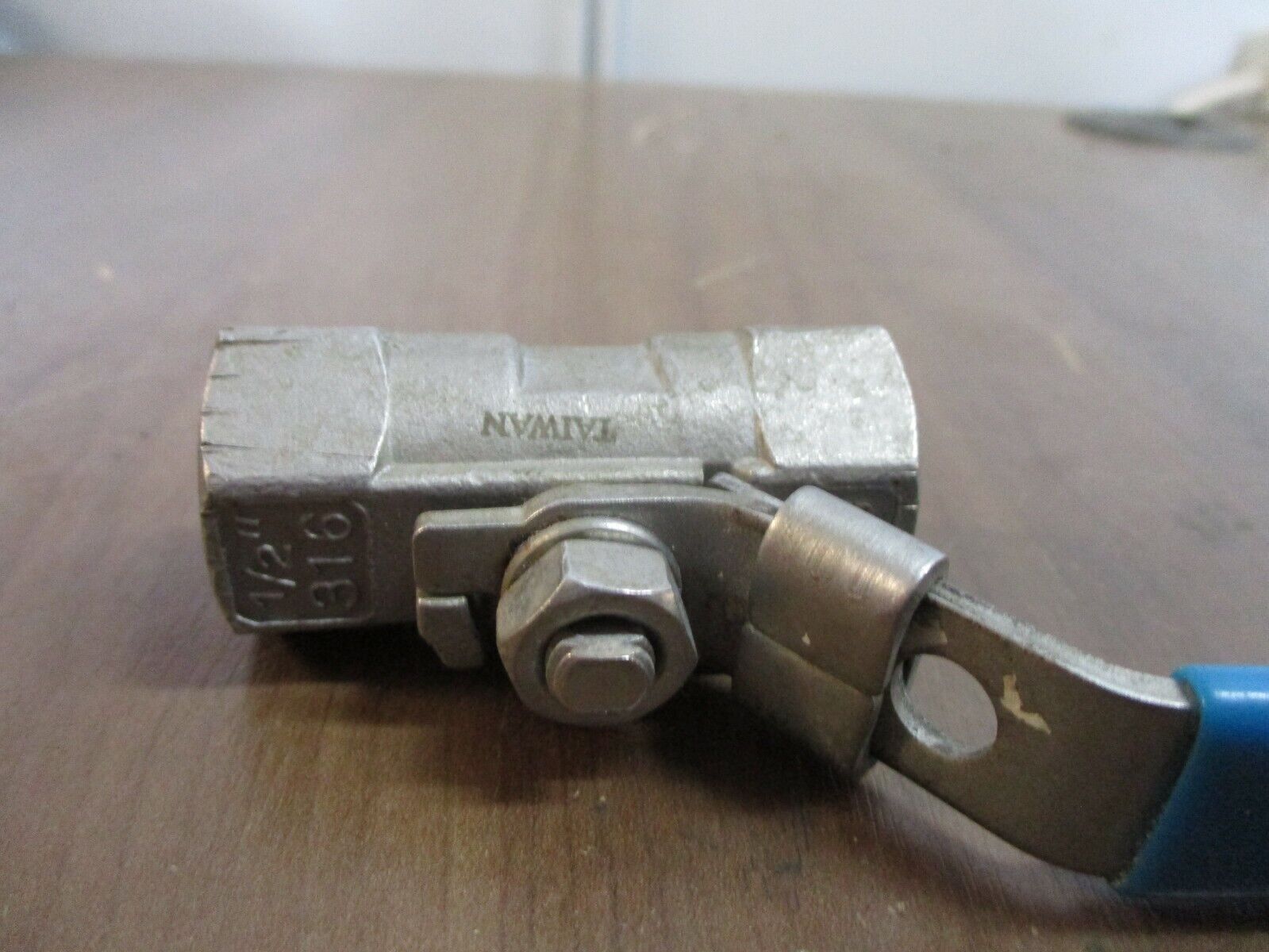 Fluid Controls Stainless Steel Ball Valve 3C6 002 1/2" 800 WOG Used