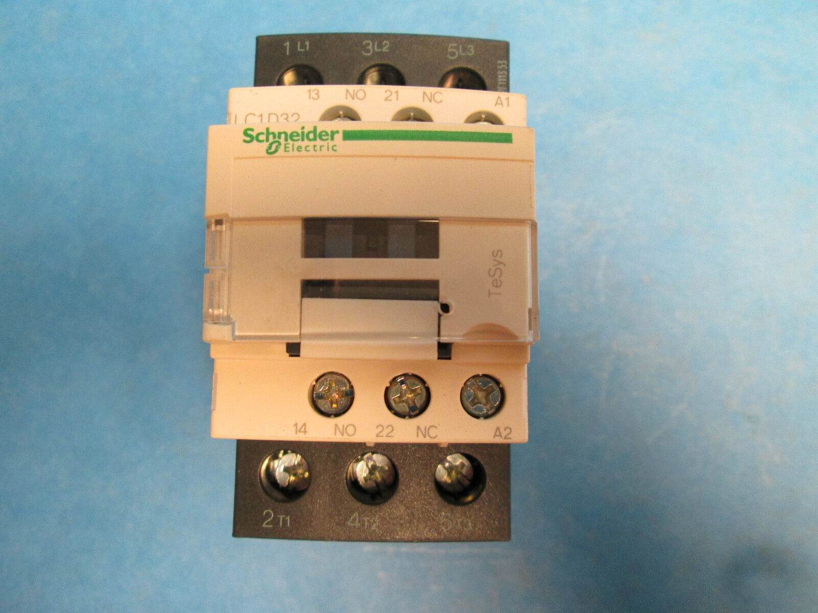 Schneider Electric LC1D32LE7 IEC Open 3P Contactor 208VAC 32A