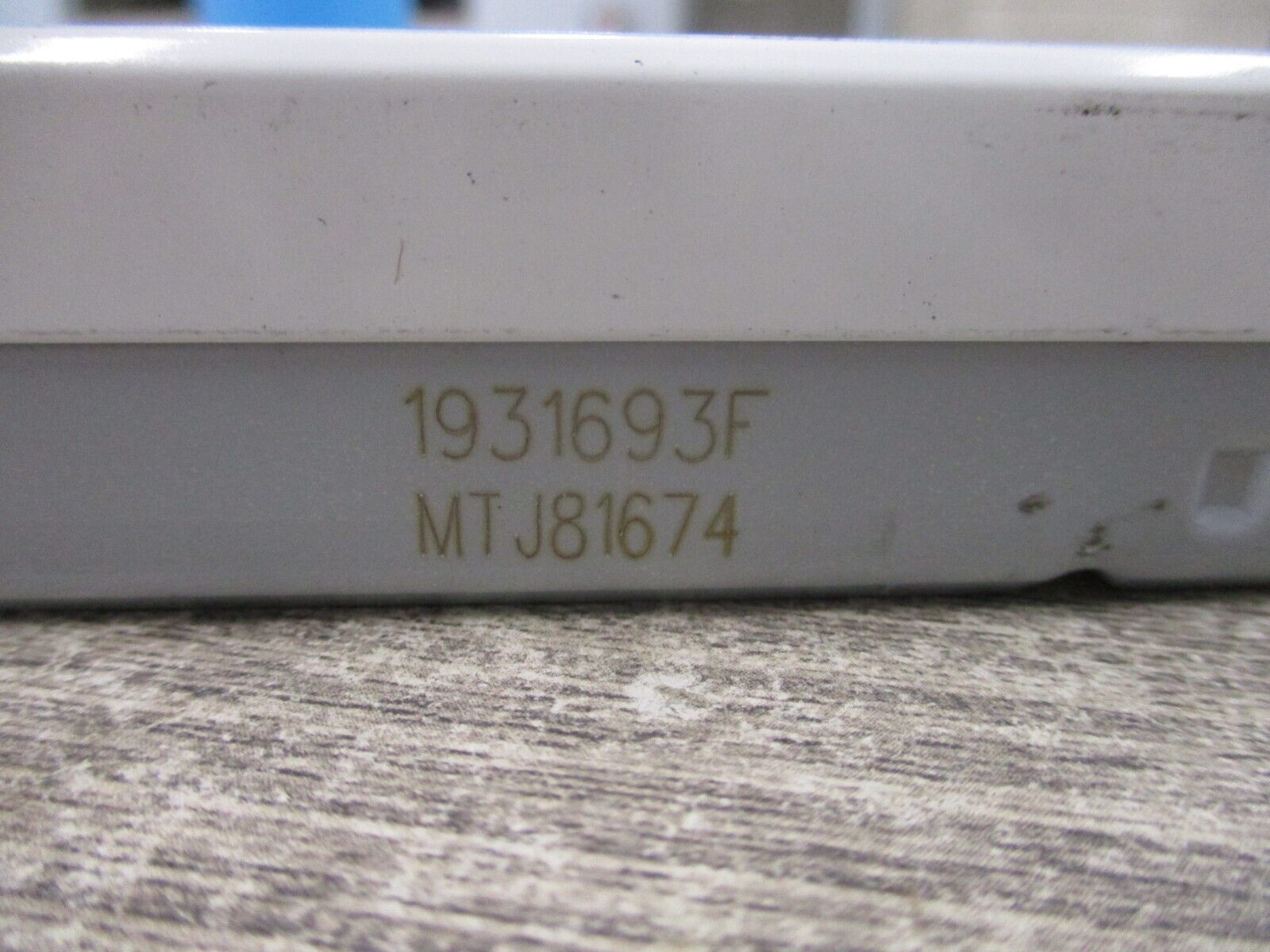 Advance Xitanium LED Drive XI075C200V054BST1 FW 2.0 Input: 120-277V