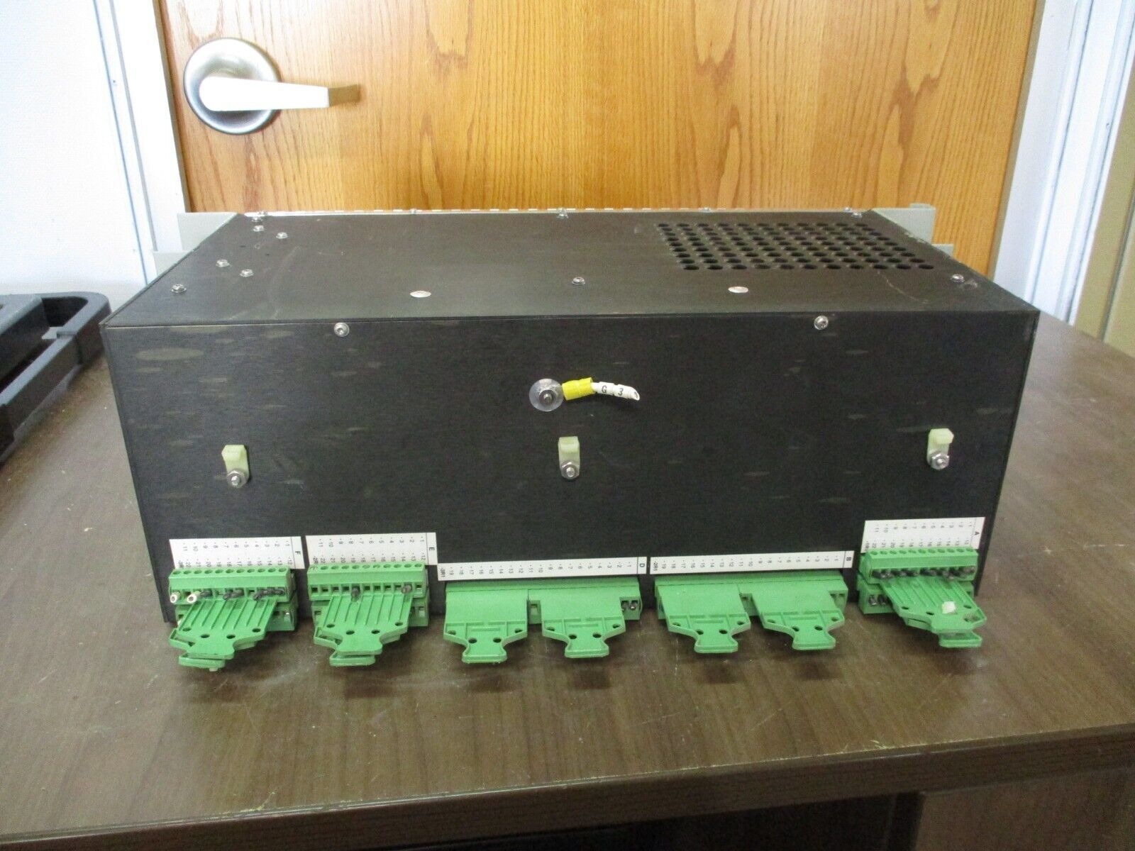 S&C Micro-AT Source-Transfer Control 39050-V4Y4 Used