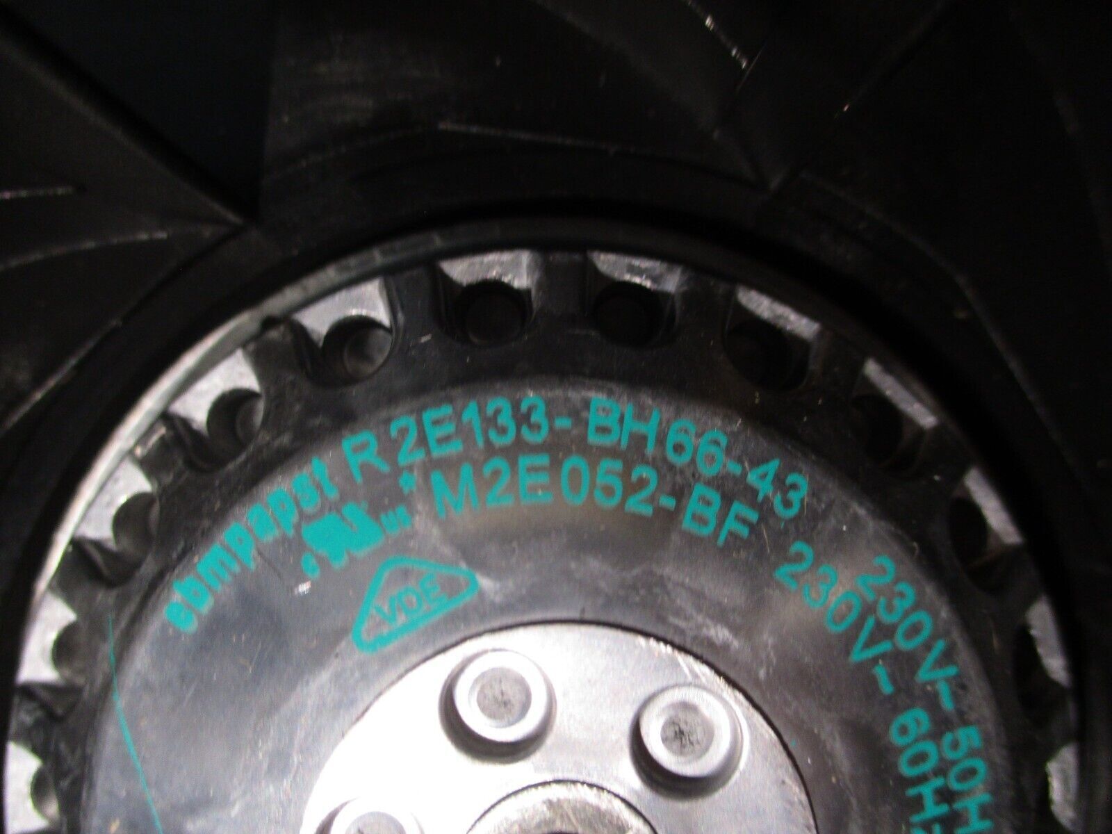 ebmpapst Centrifugal Fan R2E133-BH66-43 230V 50/60Hz New Surplus