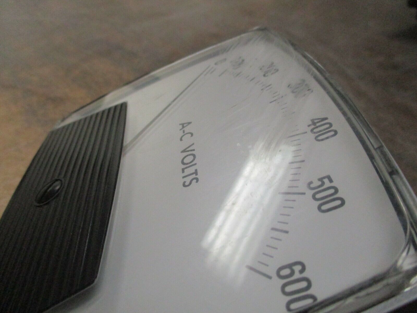 GE AC Voltmeter 250444SJSJ7JGS/UL Range: 0-600V Used