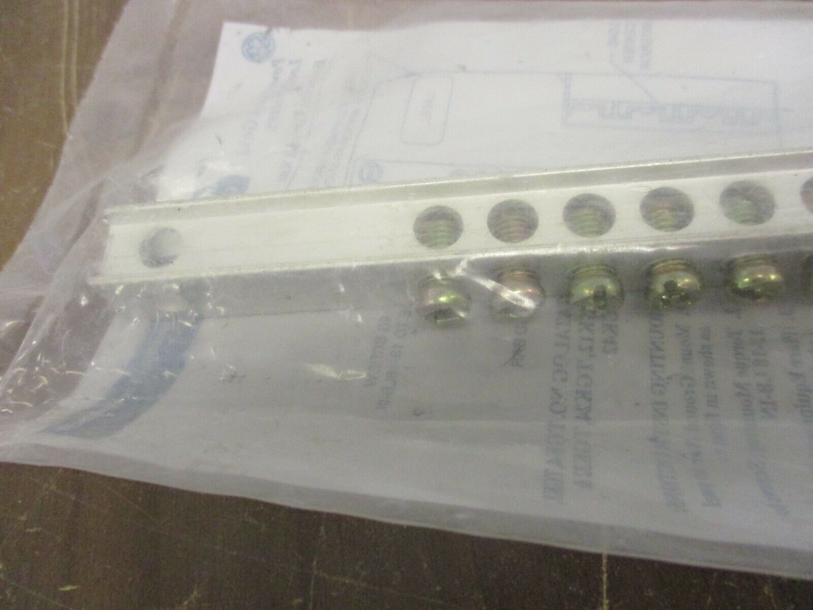 GE Ground Bar Kit TGK24 Rev. 00 24-Circuit New Surplus **Lot of 2**