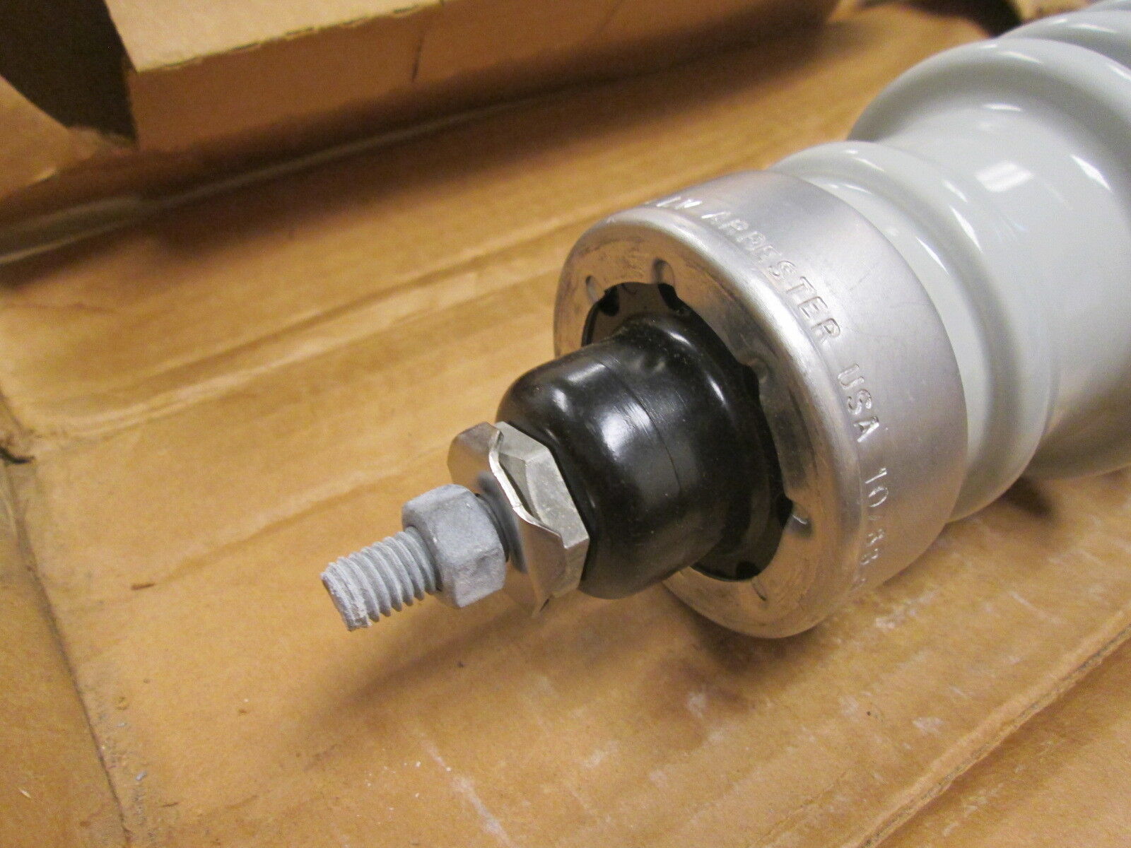 Westinghouse Surgemaster LV Arrester Size: 9/10KV New Surplus