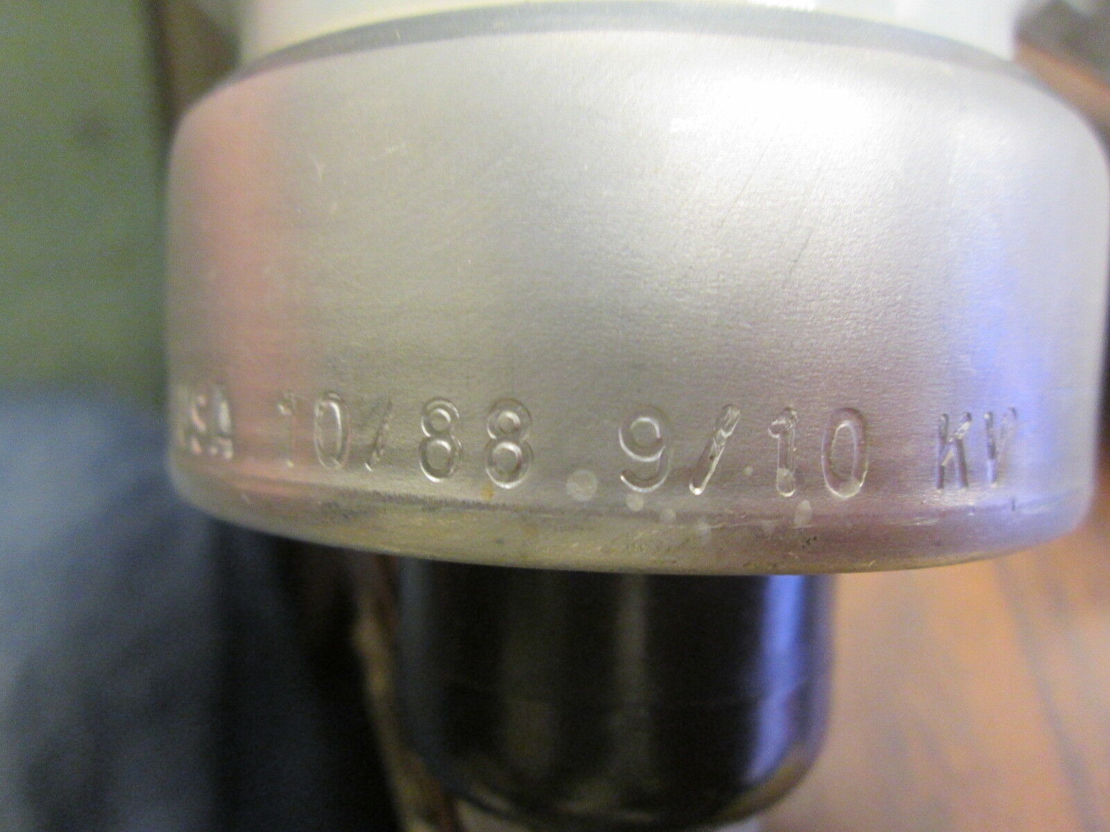 Westinghouse Surgemaster LV Arrester Size: 9/10KV New Surplus