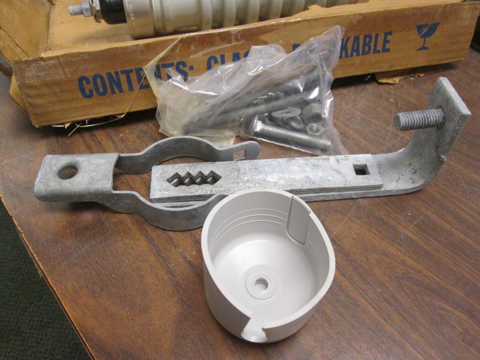 Westinghouse Surgemaster LV Arrester Size: 9/10KV New Surplus