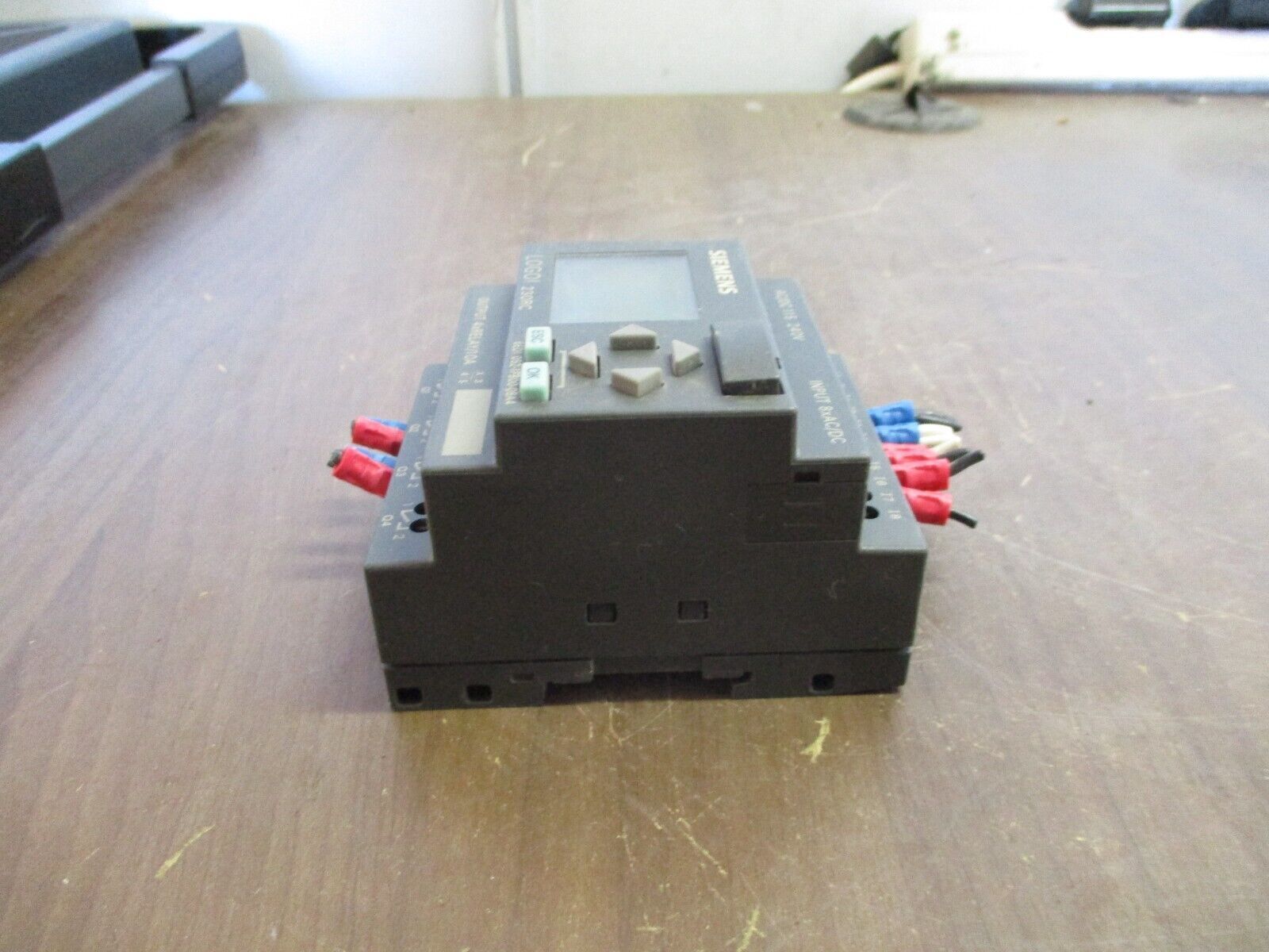 Siemens LOGO! Programmable Logic Module 6ED1 052-1FB00-0BA4 115-240V AC/DC Used