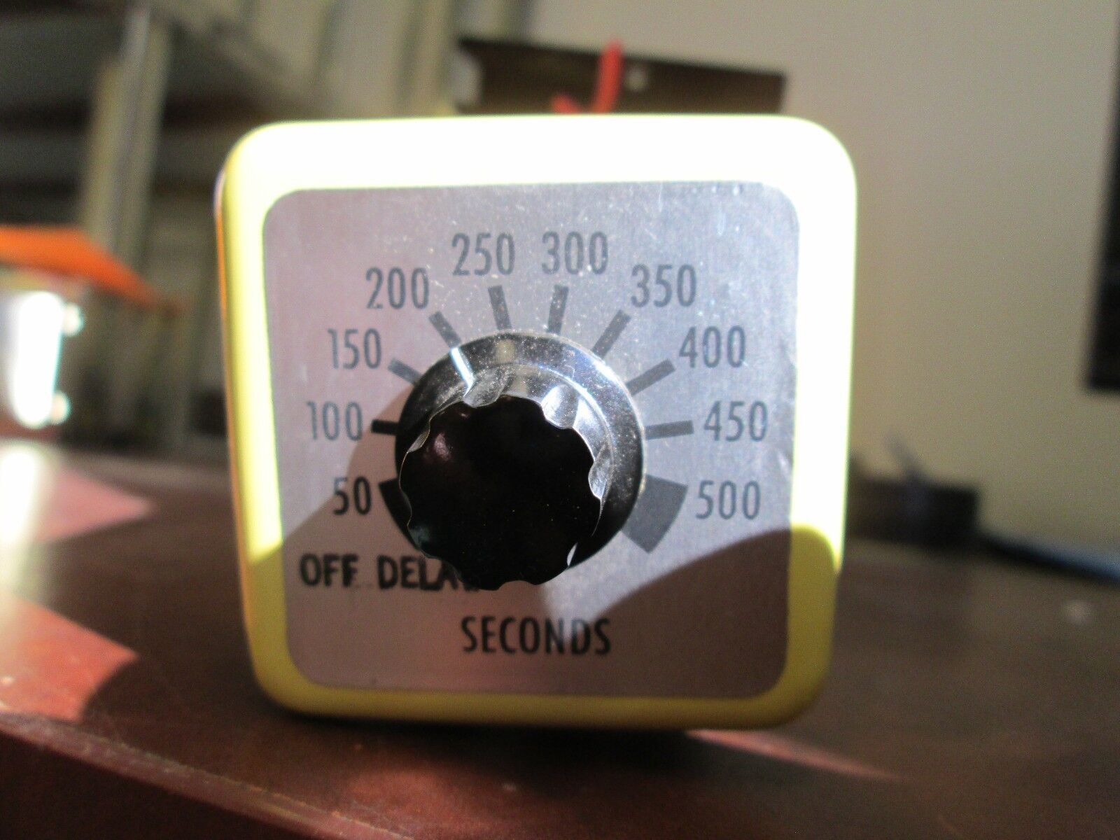 Macromatic Timing Relay SS 11822 E Input: 120VAC Output: 10A Range: 50 - 500sec