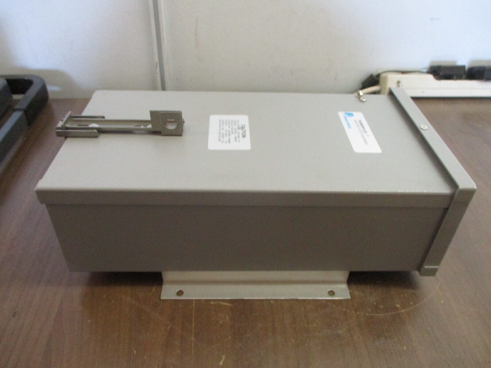 Fisher Pierce PowerFlex Autocap Controller 4400N-KNS-WJ81A-W Rev. S Used