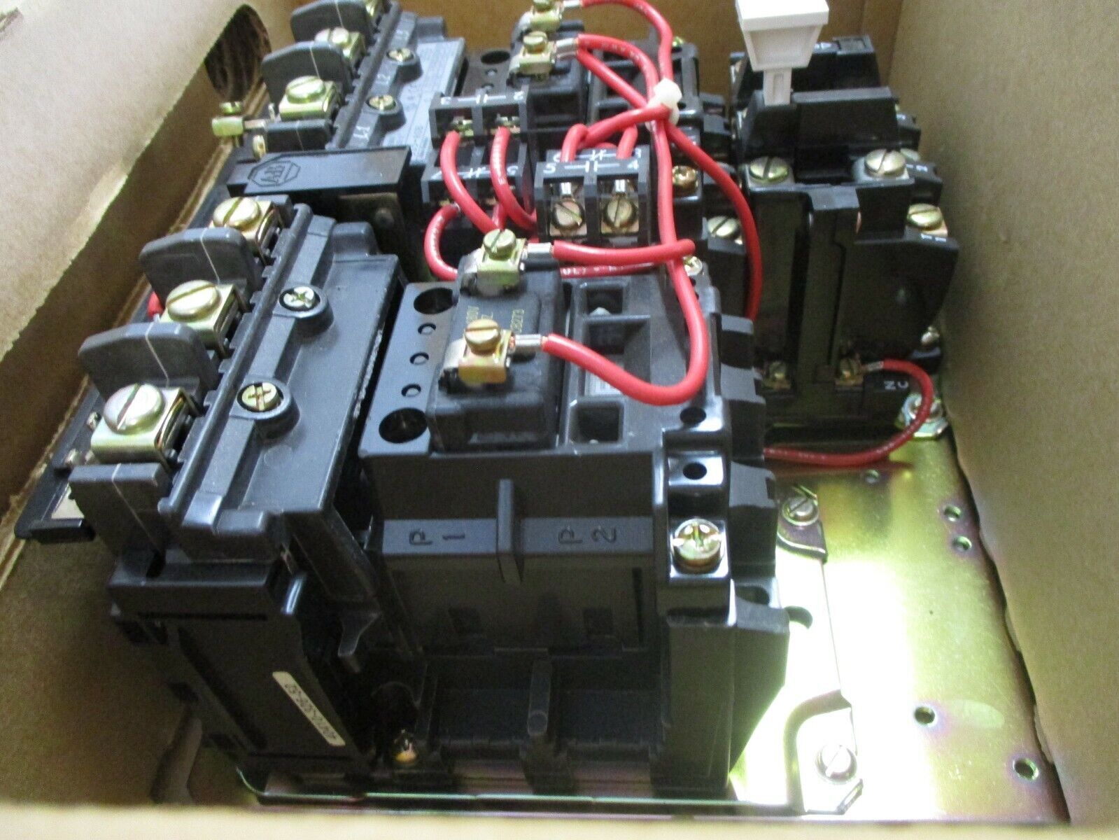 Allen-Bradley Size 0 Reversing Starter 505-AOB Ser. C 460-480V Coil New Surplus