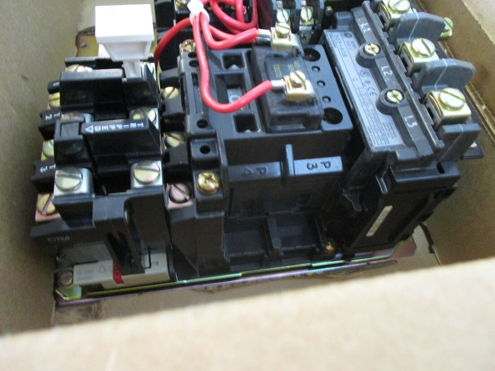 Allen-Bradley Size 0 Reversing Starter 505-AOB Ser. C 460-480V Coil New Surplus