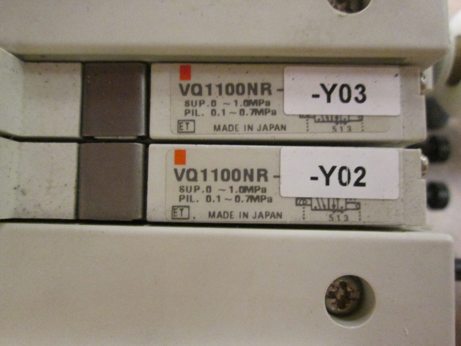 SMC Manifold w/ (2) Solenoid Valves VV5Q11-02C6FUO-R-Q 2-Slot Used