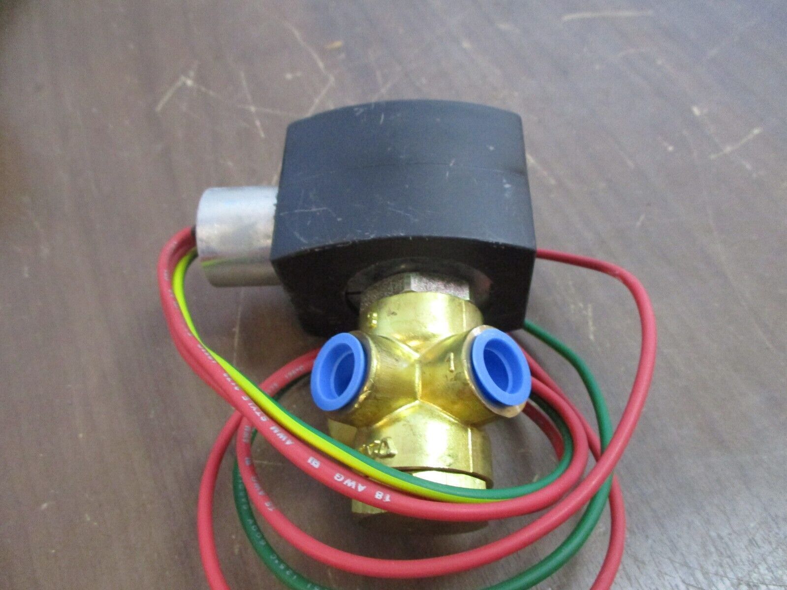 Asco Red-Hat Solenoid Valve EF8320G182 110/120V 50/60Hz New Surplus