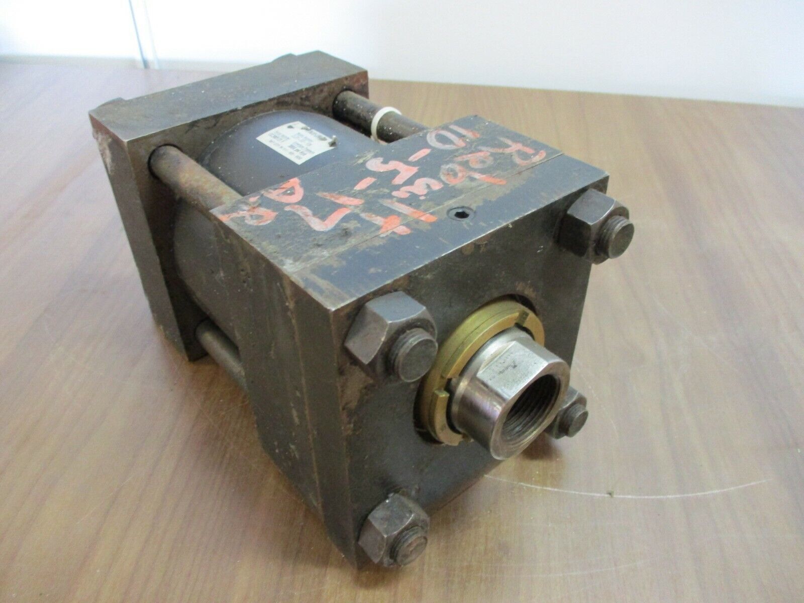 RWE, Hydraulic Cylinder, CL31-03-109, 3000PSI, used