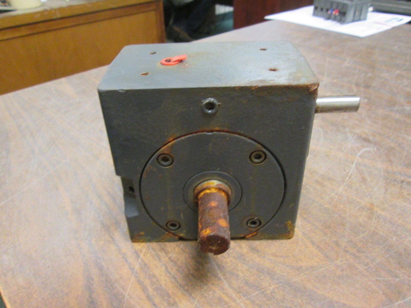 Hub City Model 181 Reducer 0220-76759 Ratio 25:1 Used